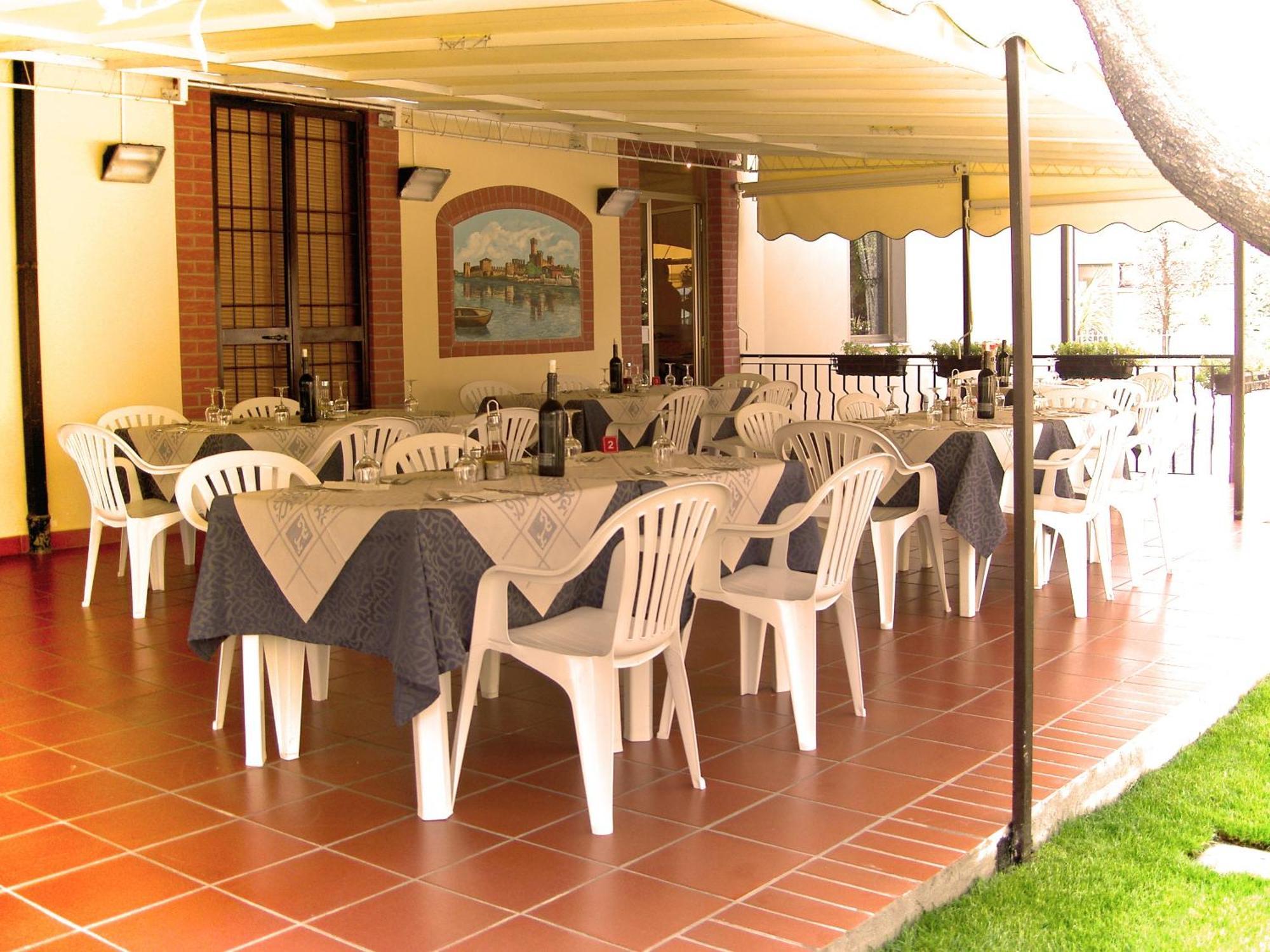 Hotel Azzurra Sirmione Extérieur photo